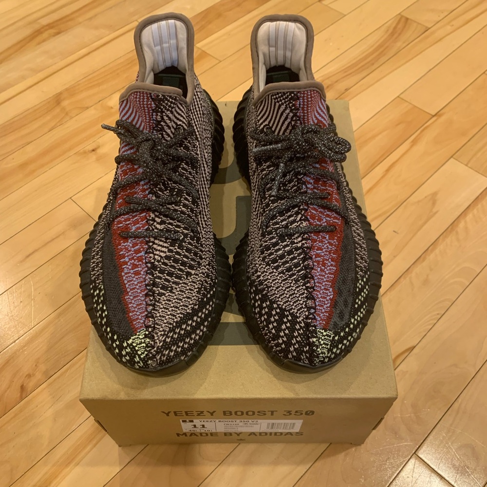 Yeezy Yecheil Non-reflective
